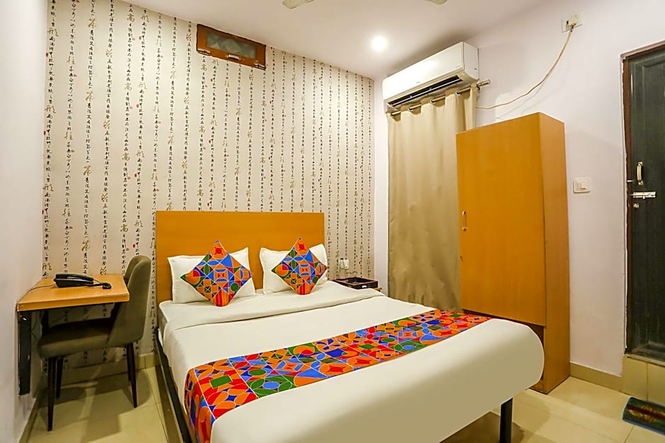 FabHotel Pranjul Inn