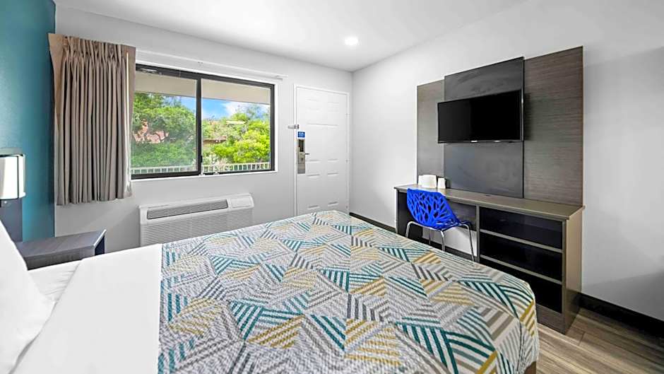 Motel 6-Monterey, CA