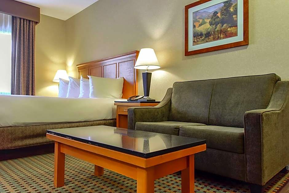Best Western Plus Sunrise Inn