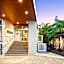 Palm Court Motor Inn
