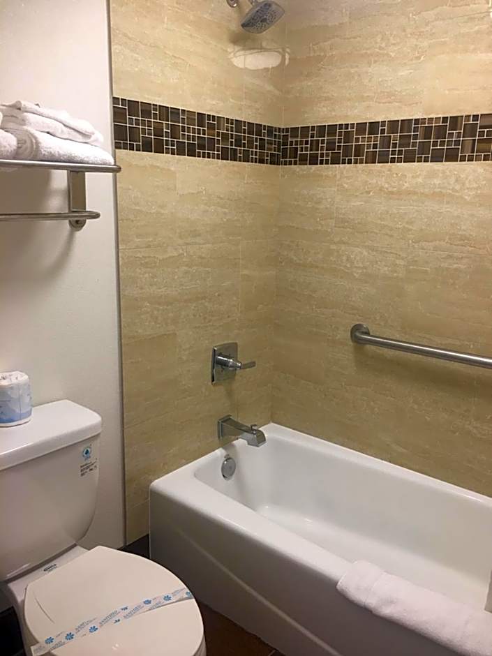 Hotel Seville - Ontario Airport/Chino