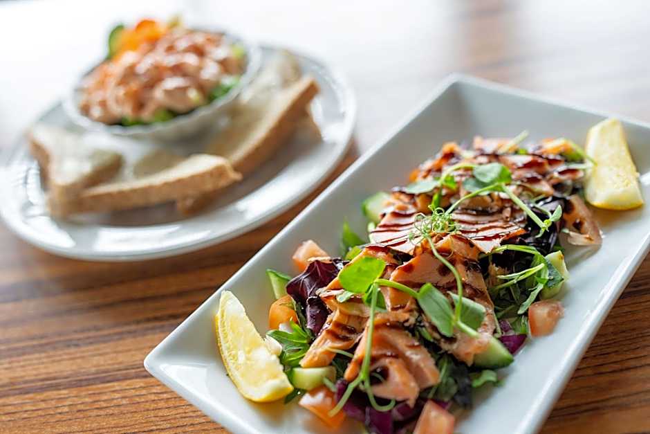 The Dutch Mill Hotel