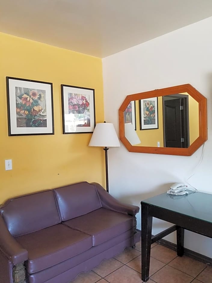 Casa Bella Inn Downtown LA