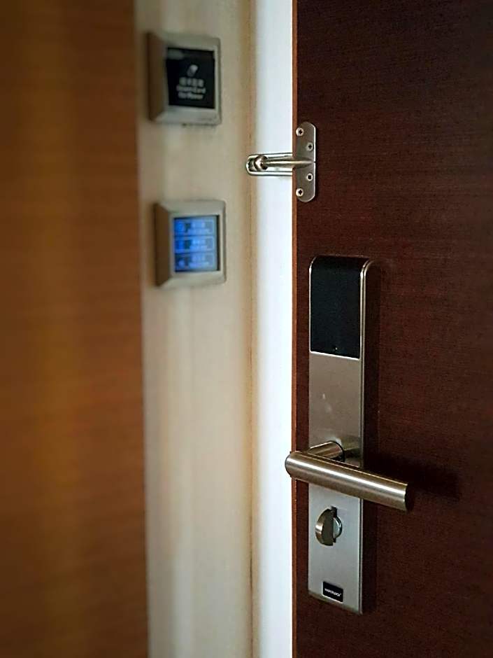 Ever Delightful Business Hotel