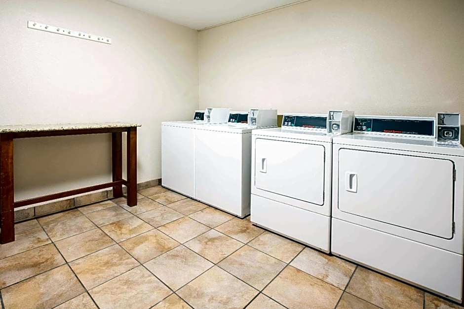 La Quinta Inn & Suites by Wyndham Grants Pass