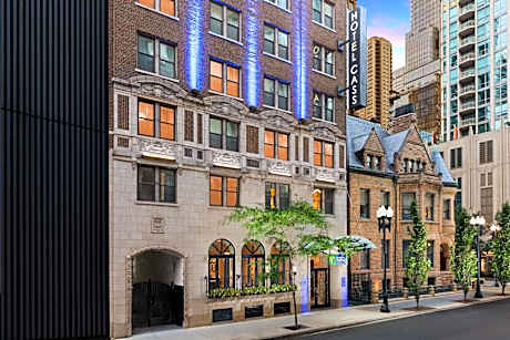 Holiday Inn Express Chicago - Magnificent Mile By IHG