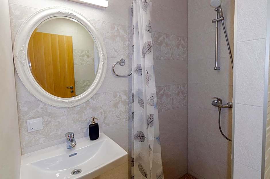 1912 Bed & Breakfast