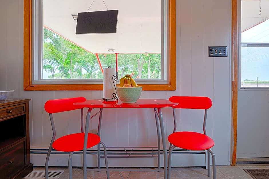 OYO Hotel Lamberton Hwy 14