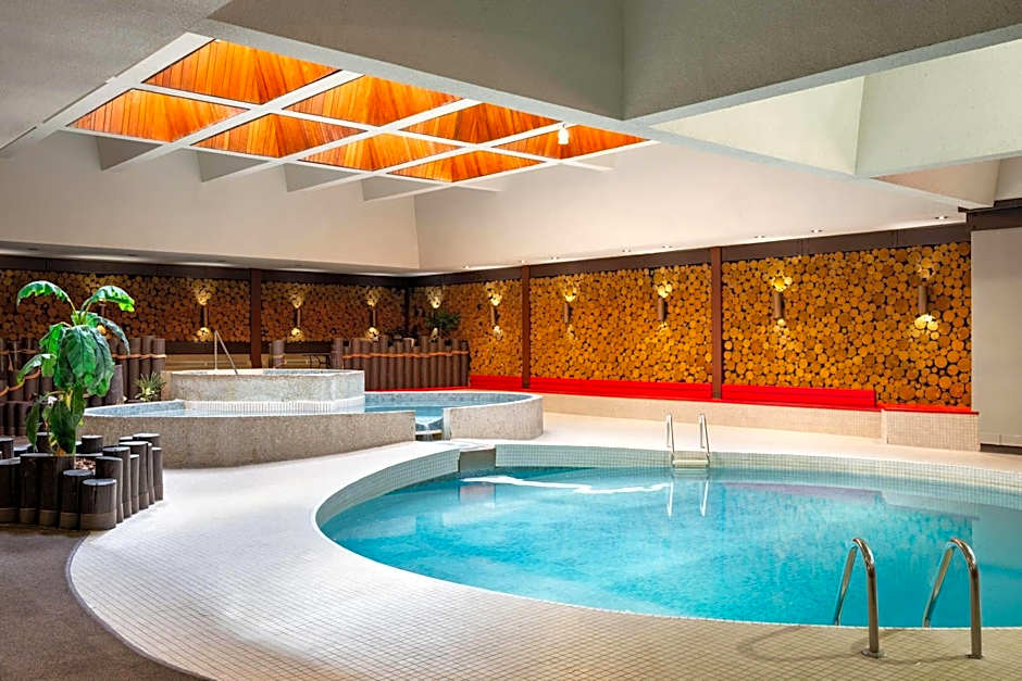 Ramada Plaza by Wyndham Regina Downtown