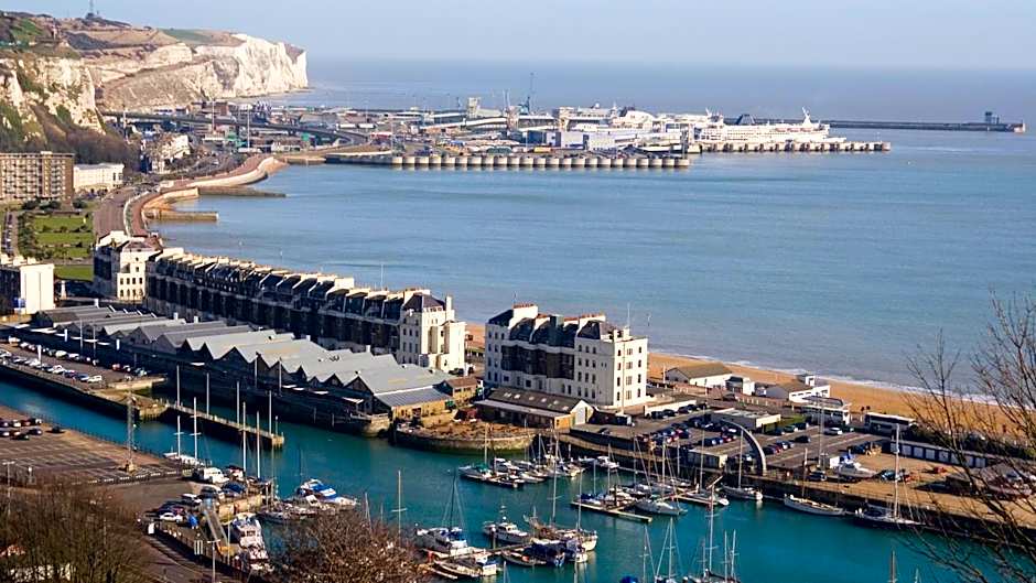 Holiday Inn Ashford Central By IHG