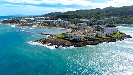 The Signature Level at Grand Palladium Lady Hamilton Resort & Spa- All Inclusive