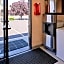 Maverick Motel - Modern Renovated Motel