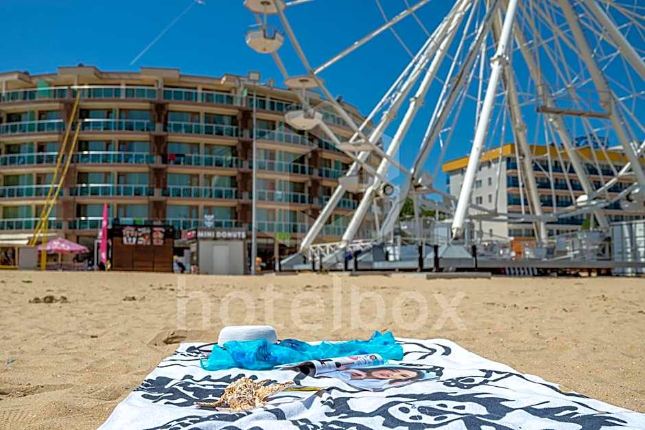 Briz Beach Apartments