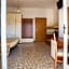 Hotel Happy