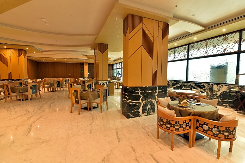 Luxe Grand Hotel Apartments