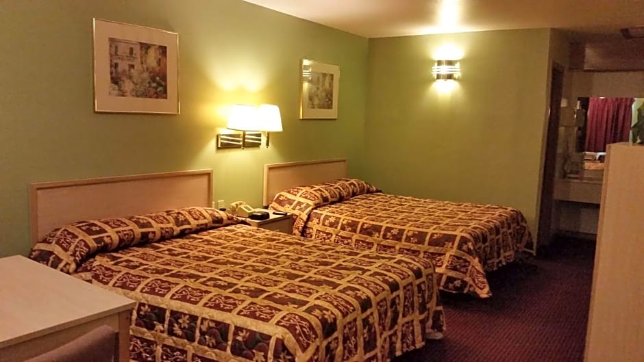 Garden Inn and Suites Hebbronville