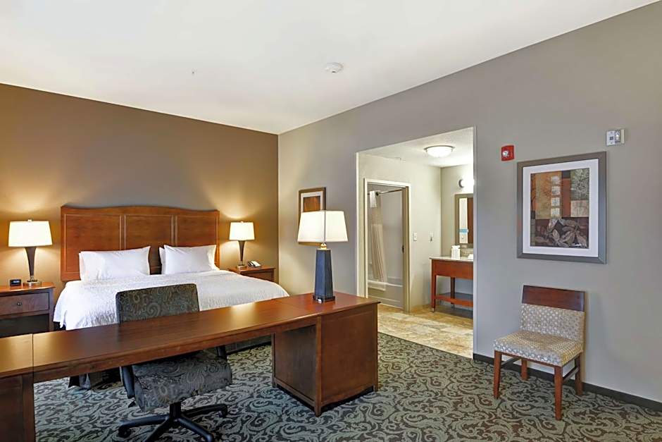 Hampton Inn By Hilton and Suites New Hartford/Utica