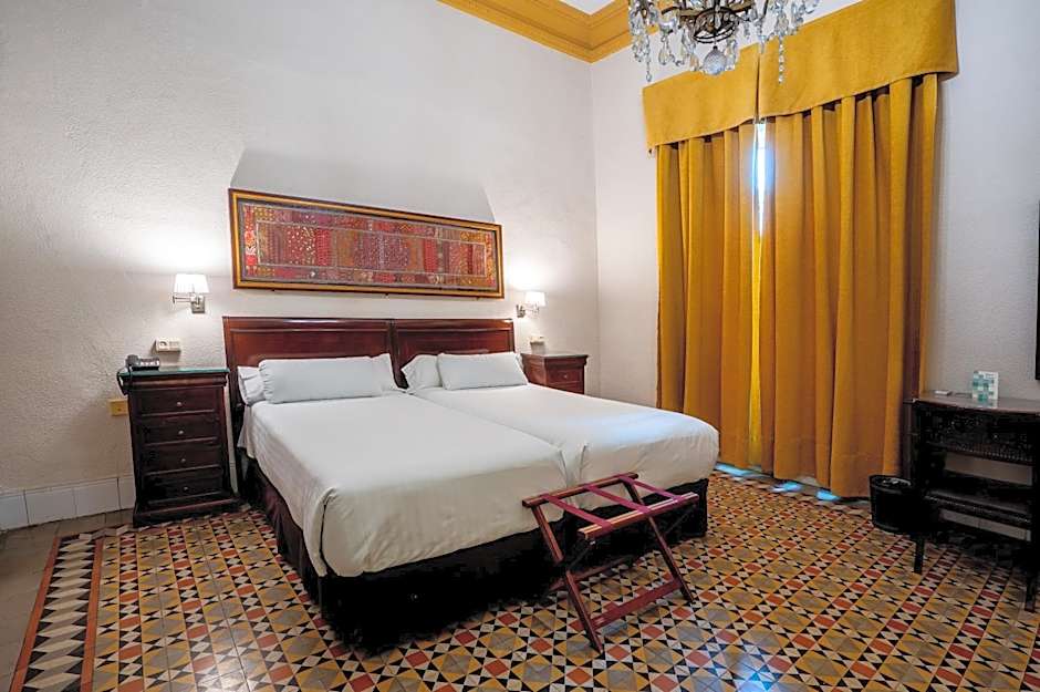 Hotel Simon