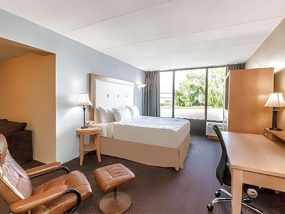 Days Inn by Wyndham Syracuse