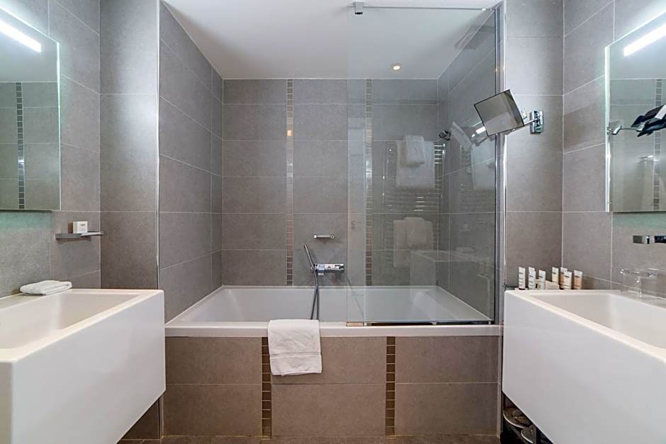 Kube Hotel St Tropez