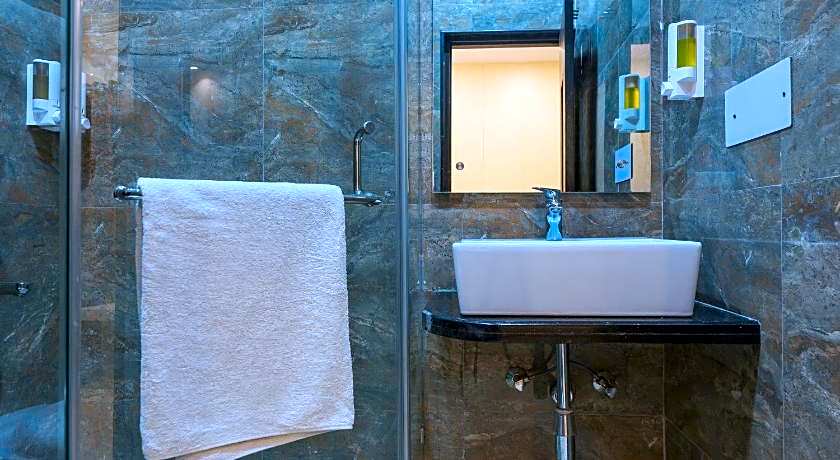Hotel Rupam