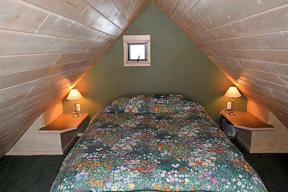 Retreat Wilderness Inn