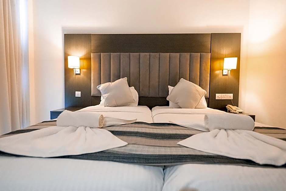 Napa Jay Hotel