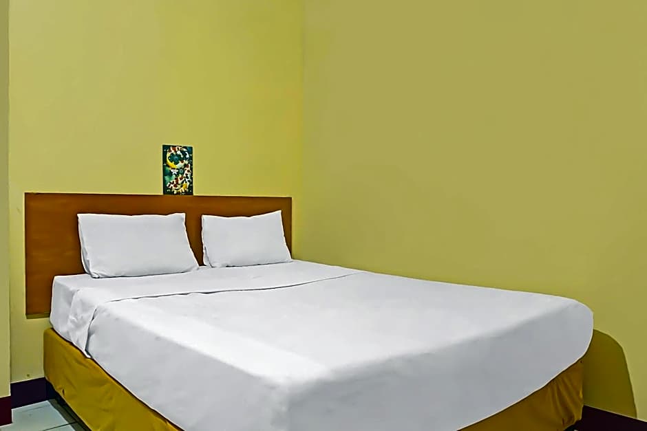 Hotel O Adam Kost SyariahNearWisata Jembatan Barito