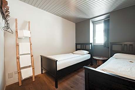 Quadruple Room with Private Bathroom