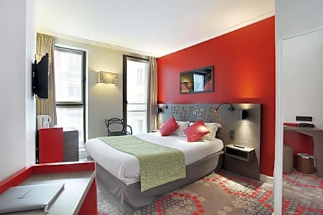 2 Communicating Double Rooms