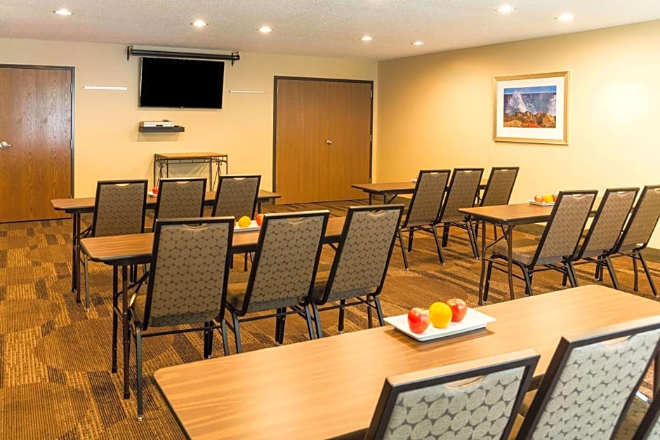 Comfort Inn West