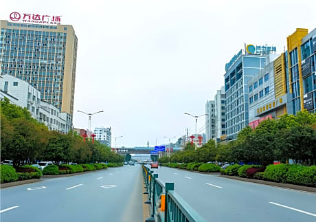 City Comfort Inn Xianning Chengji South Railway Station