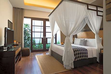 Special Offer - Free Upgrade to Deluxe Pool Villa