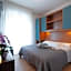Hotel Crystal