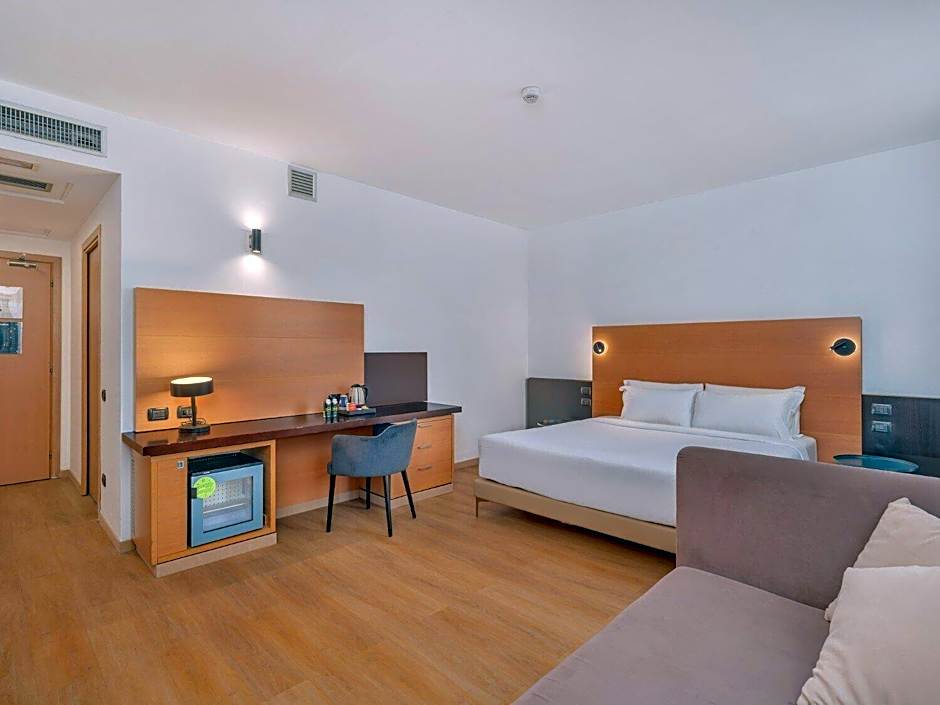 B&B HOTEL Milano Cologno Studios