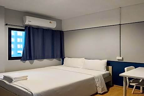 Double Room with Shared Bathroom