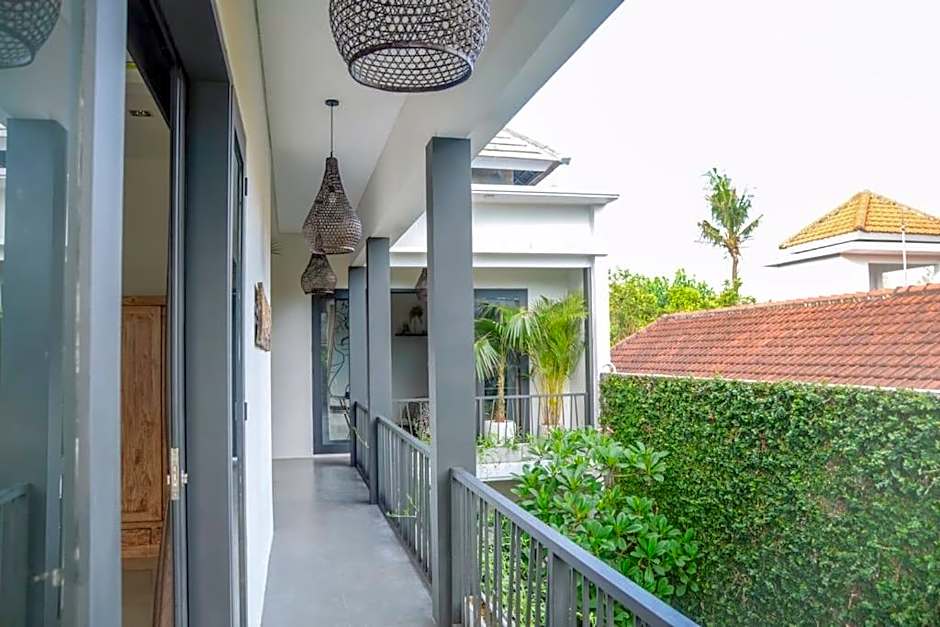 Air Svarga Villa - Luxe Designer Villa Canggu