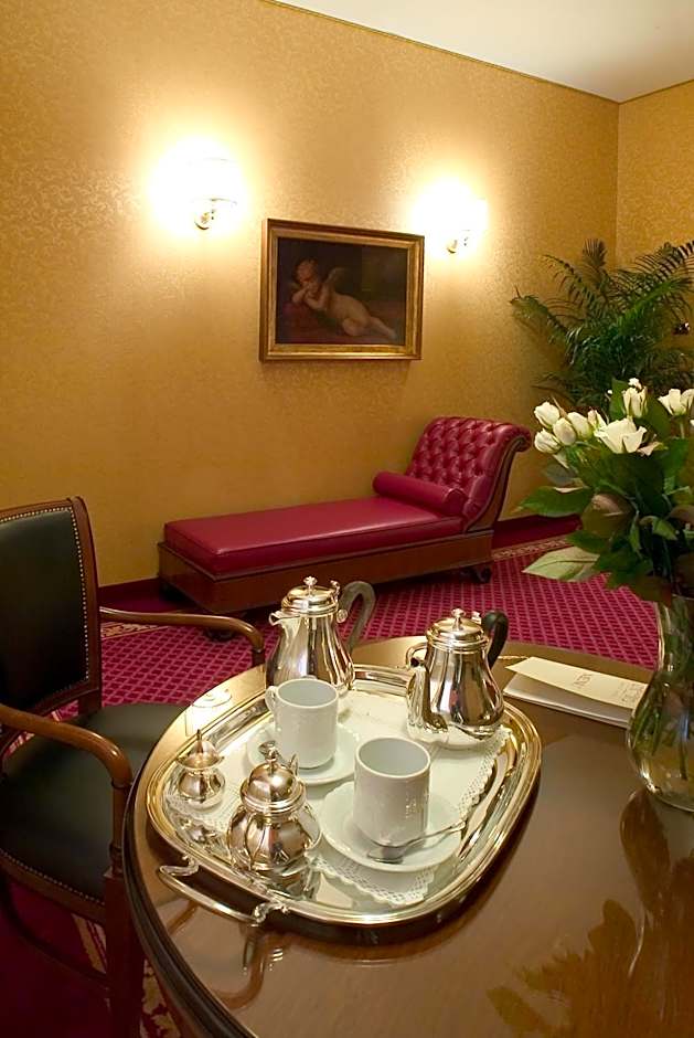 Hotel Maxim
