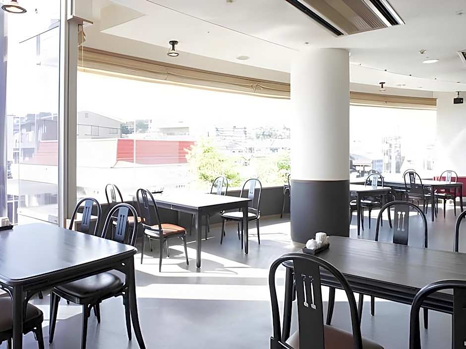 Tokai City Hotel
