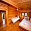 Wall Eden Farm - Luxury Log Cabins and Glamping