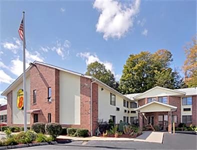 Super 8 by Wyndham West Springfield/Route 5