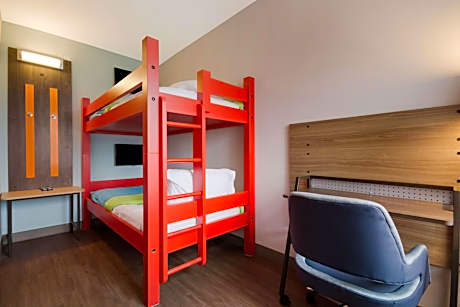 King Room with Bunk Beds