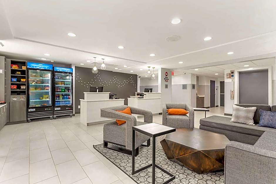 Best Western Plus Magnolia Inn & Suites