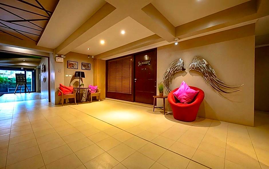 Coco Hotel