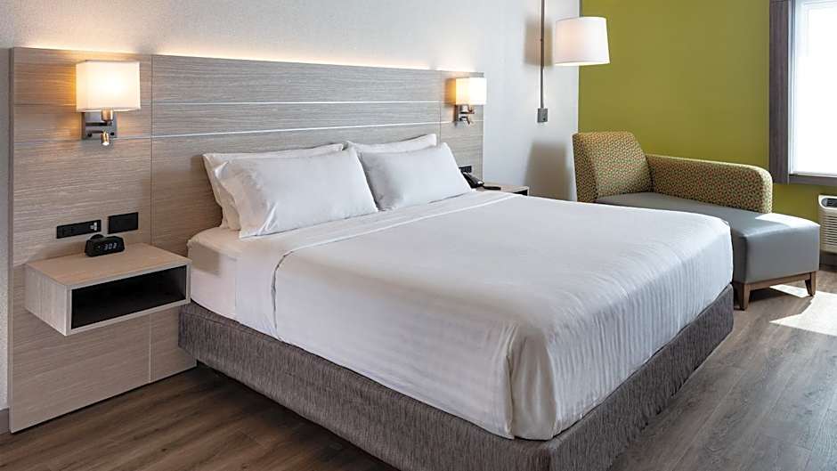 Holiday Inn Express Quebec City-Sainte Foy By IHG