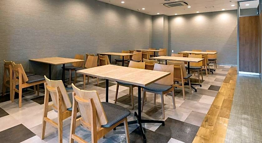 Tokai City Hotel