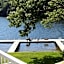Riverside Hotel, Ascend Hotel Collection