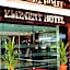 Eminent Hotel