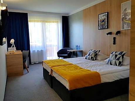 Twin Room with Balcony