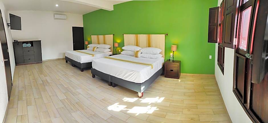 Nueve Agaves Hotel